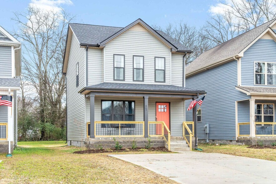 Building Photo - 865 Central Ave