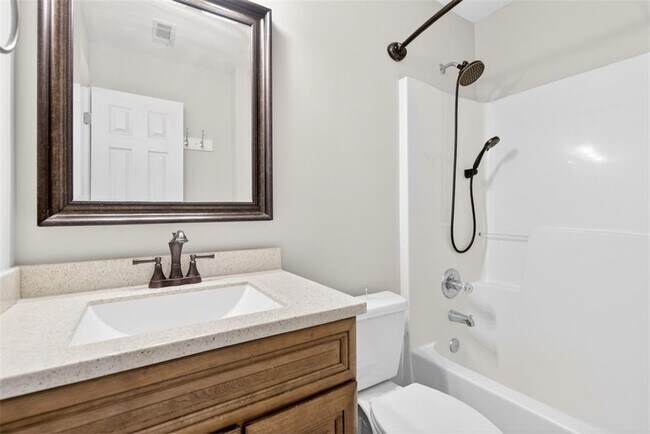 Building Photo - 5630 Saltcreek PIace NE