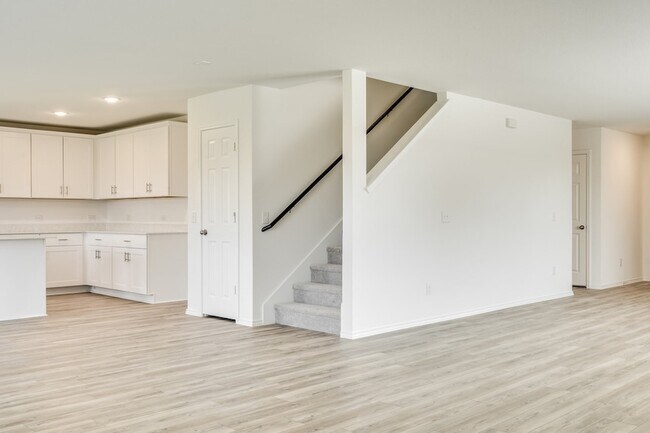 Building Photo - 16048 Isles Dr