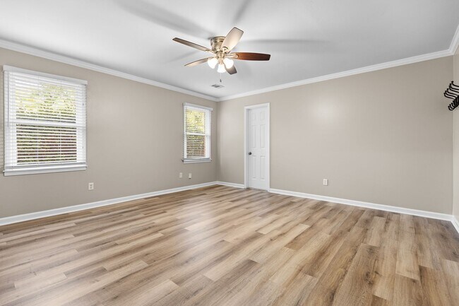 Building Photo - ?Just Listed for Lease in Hoover!?