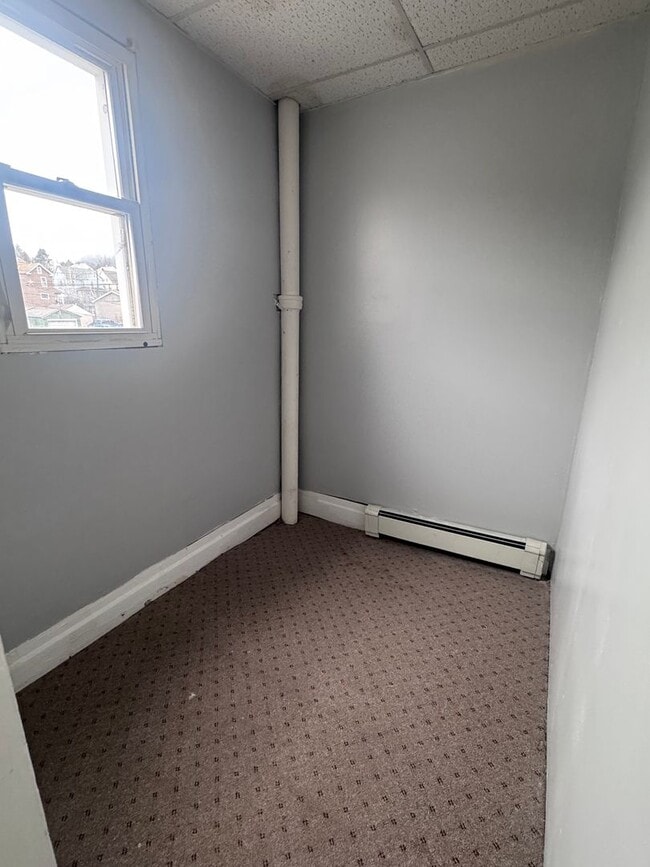 Building Photo - 218 Delaware Ave