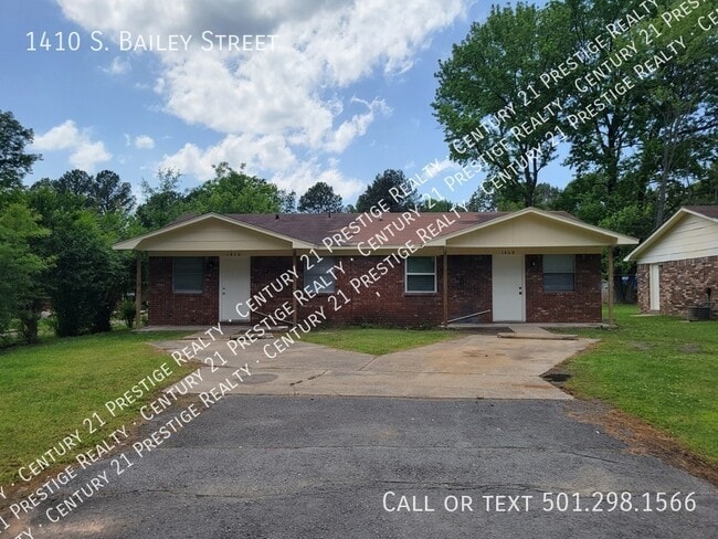 Primary Photo - 1410 S Bailey St
