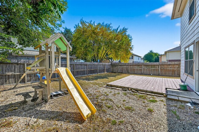 Building Photo - 11902 Rolling Stream Dr