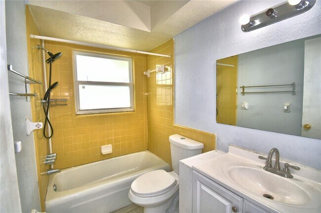 Building Photo - 153 Browning Cir