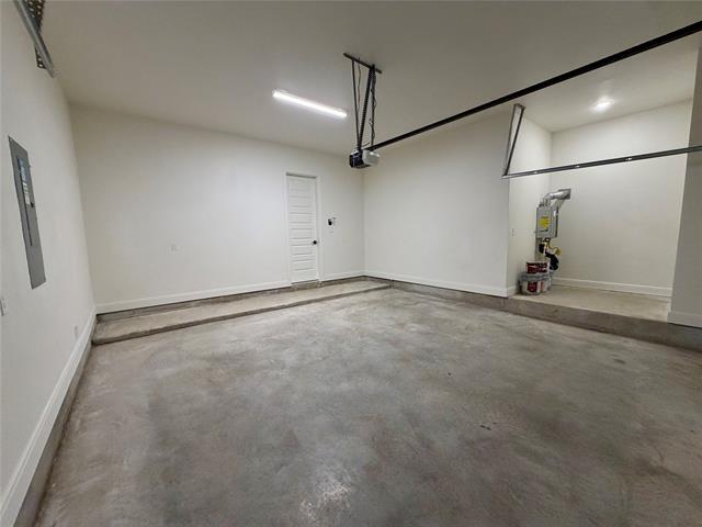Building Photo - 2165 Sandlin Dr