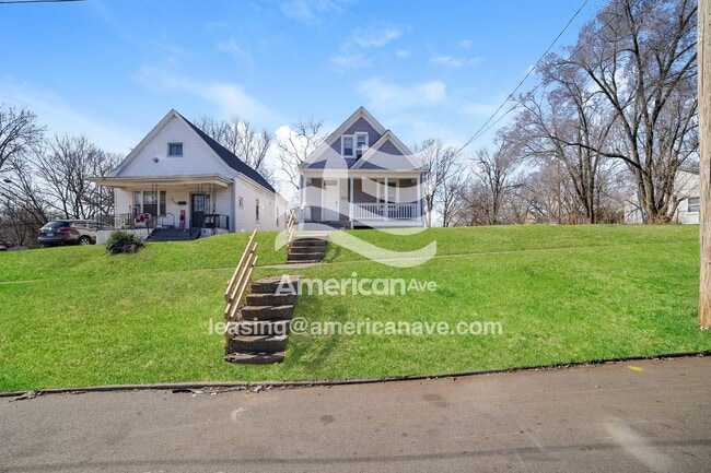Building Photo - 1725 N Gale Ave