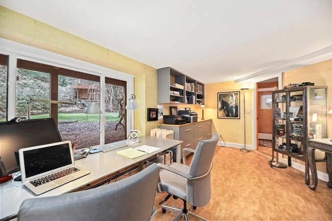 Building Photo - 38 Cumberland Ave