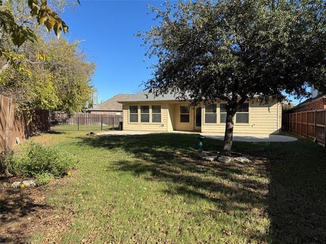 Building Photo - 824 Baltusrol Dr