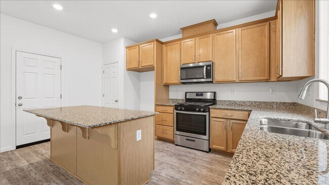 Building Photo - 4531 Gray Lodge Loop