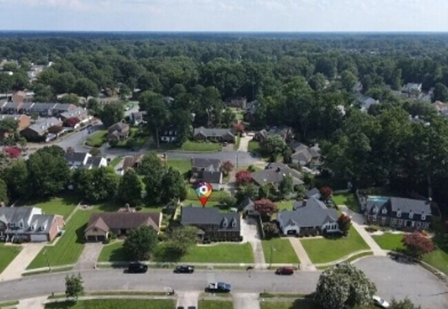 Primary Photo - Gorgeous house for rent in Chesapeake.