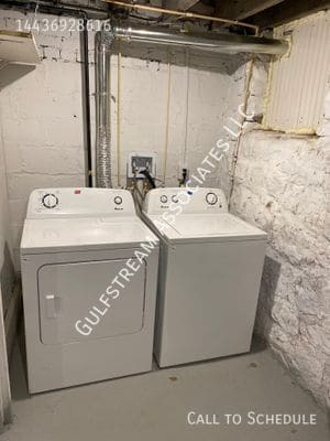 Building Photo - 3325 W Garrison Ave