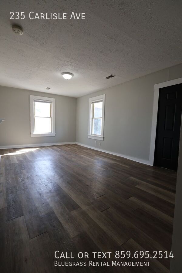 Building Photo - 3-Bed Home Downtown Lexington | $1,299/mo!