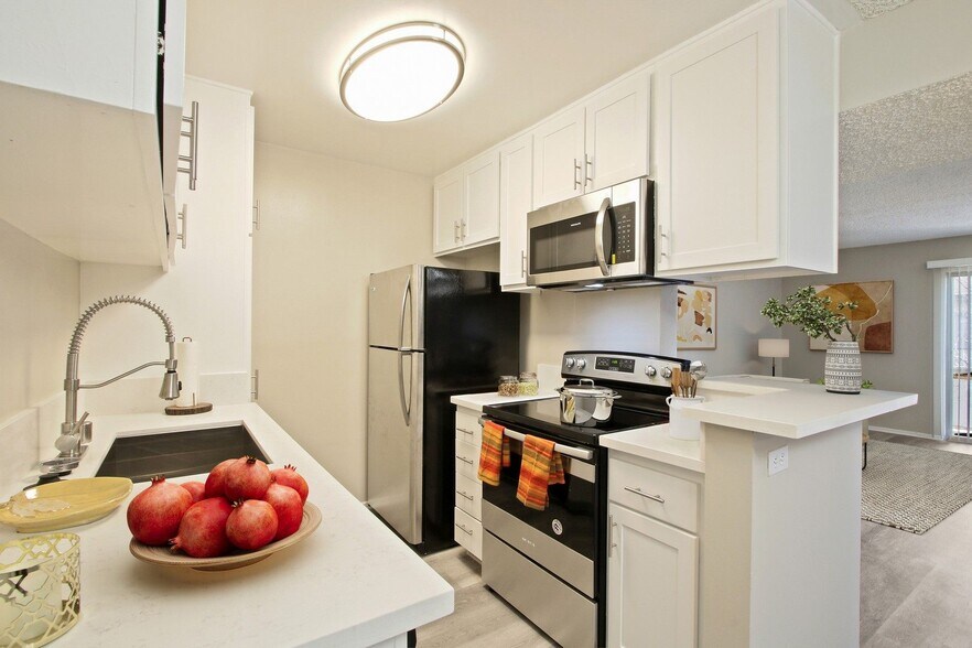 Primary Photo - Natick Park