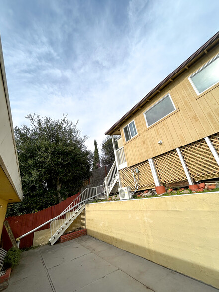 Primary Photo - 7442 Hillmont Dr