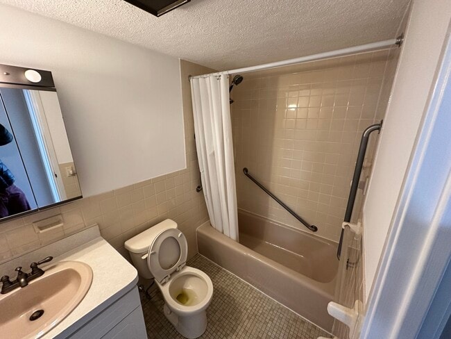 Building Photo - 43-51 Albion Unit A1