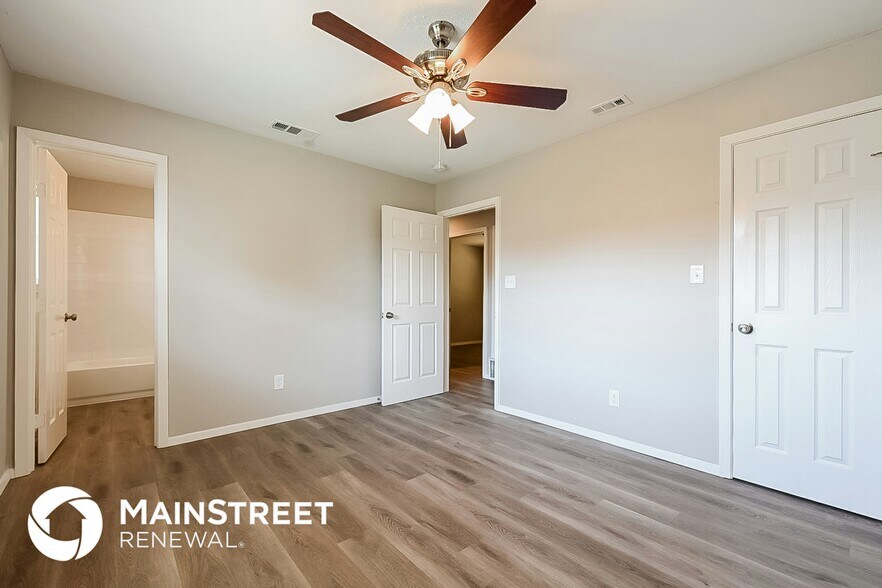 Building Photo - 3604 Flamingo Ln