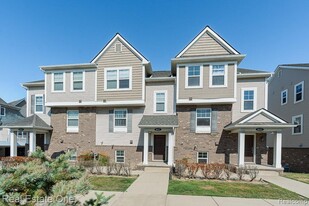 Building Photo - 4637 Bradley Cir
