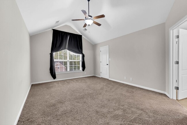 Building Photo - 1109 Ishee Dr