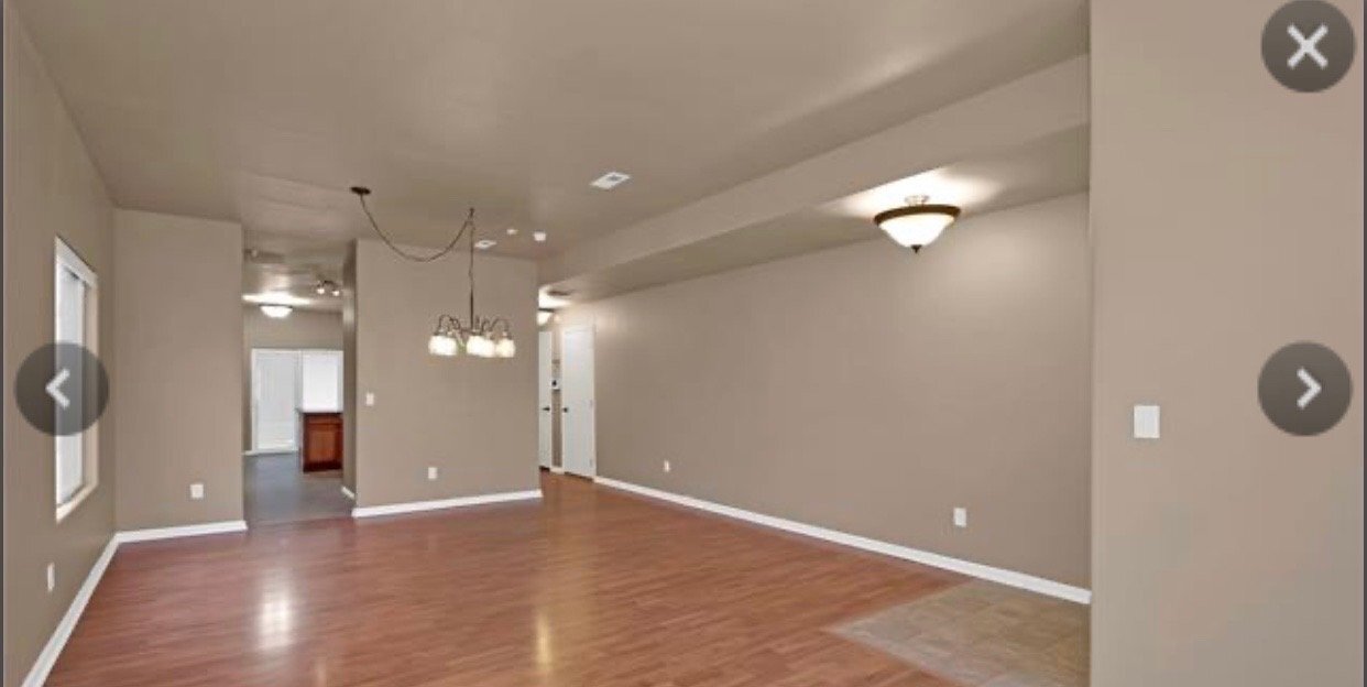 Building Photo - 10260 Deer Meadow Cir