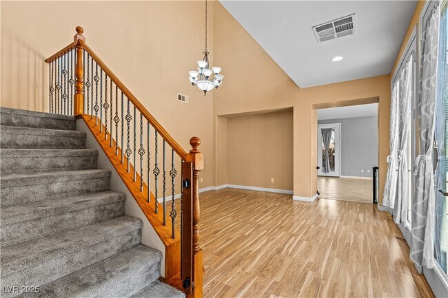 Building Photo - 8220 Chimney Bluff St