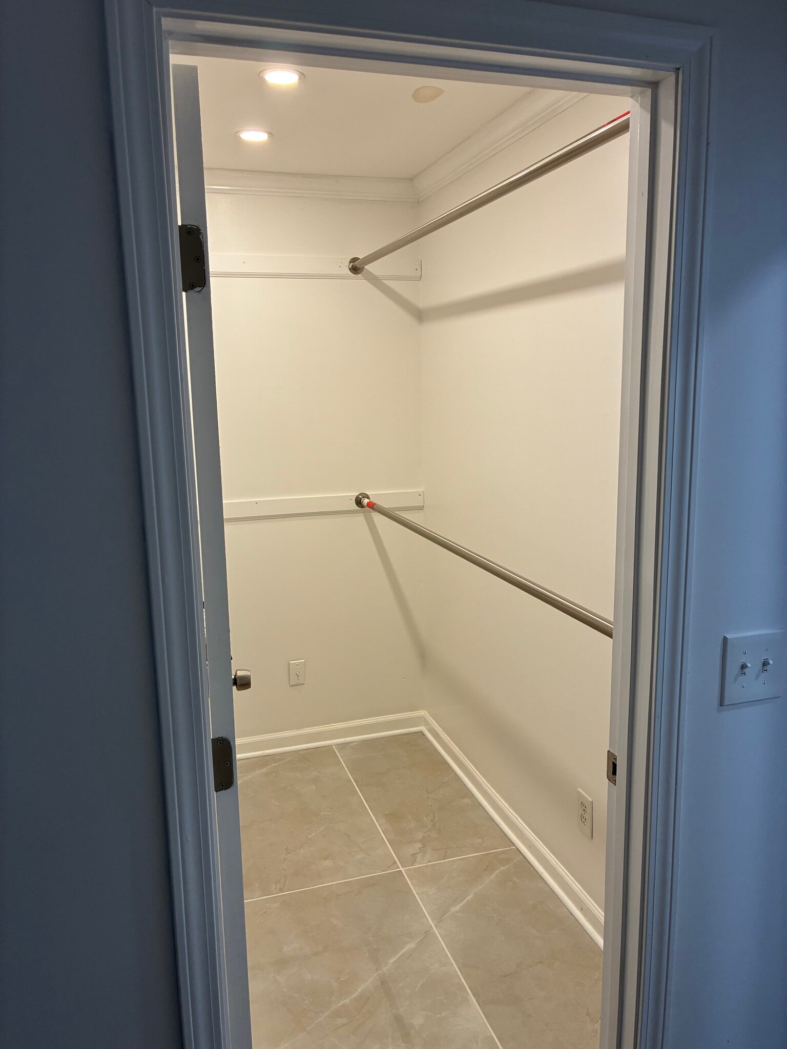 Building Photo - 1744 Woodcliff Pl NE