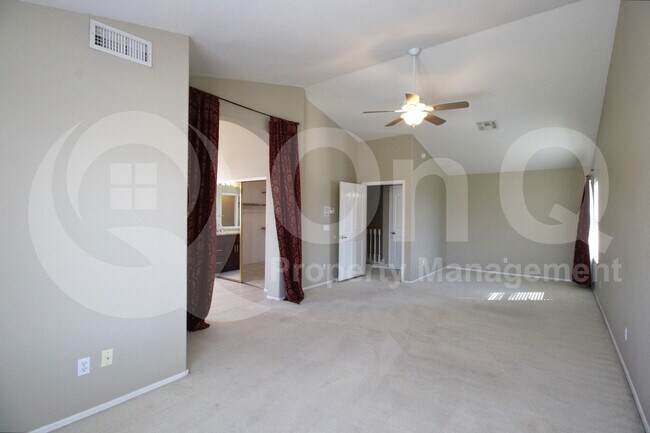 Building Photo - 4604 E Prickly Pear Trail