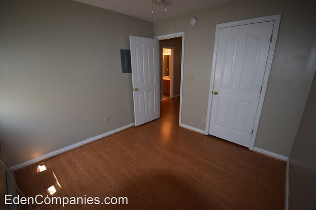 Building Photo - 2 br, 1 bath House - 113-3 Hagerman Court