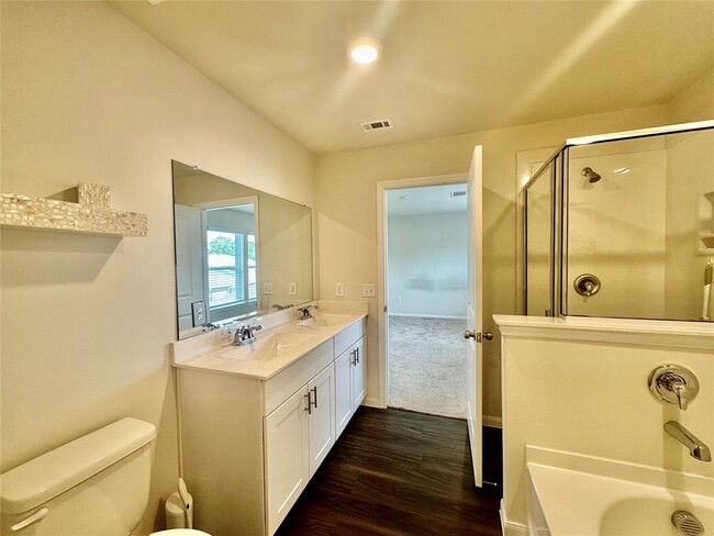 Building Photo - 19323 Tannach Dr