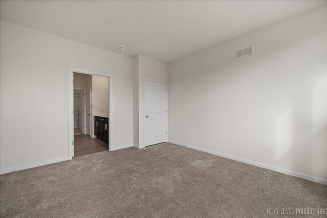 Building Photo - 134 Furnas Dr