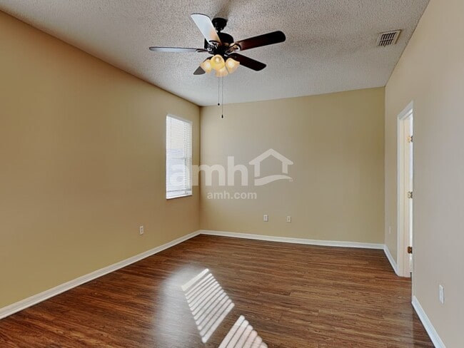 Building Photo - 1962 Kimlyn Cir