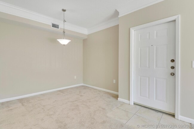 Building Photo - 9211 Myrtlewood Cir W