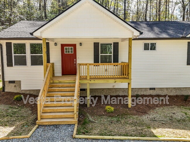 Building Photo - 70 Erwin Hill Dr
