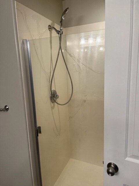 Master shower - 4989 W Longboat Ln