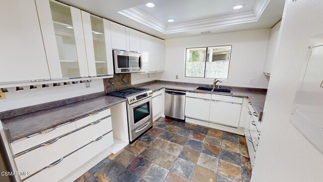 Building Photo - 1218 Westlake Blvd