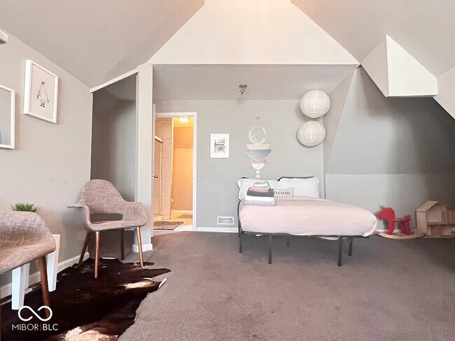 Building Photo - 2407 N Capitol Ave