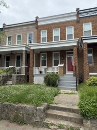 Building Photo - 1128 Neal St NE