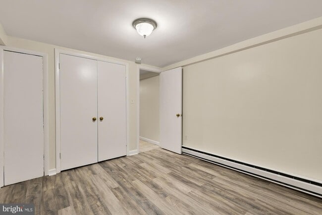 Building Photo - 650 E Street NE Unit BASEMENT