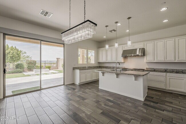 Building Photo - 17360 N 96th Way