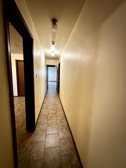 Building Photo - 1295 Bunny Ln