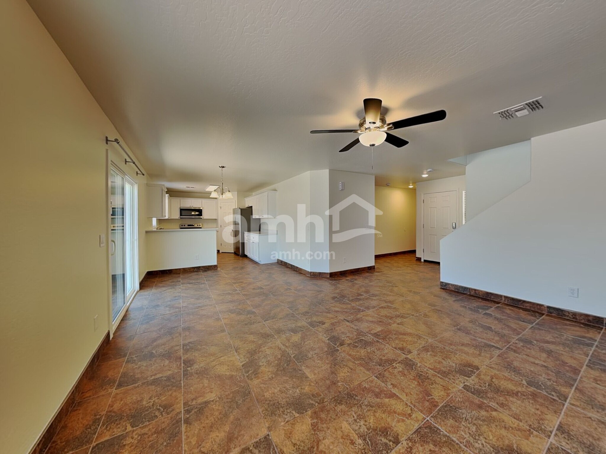 Building Photo - 12322 W Valentine Ave