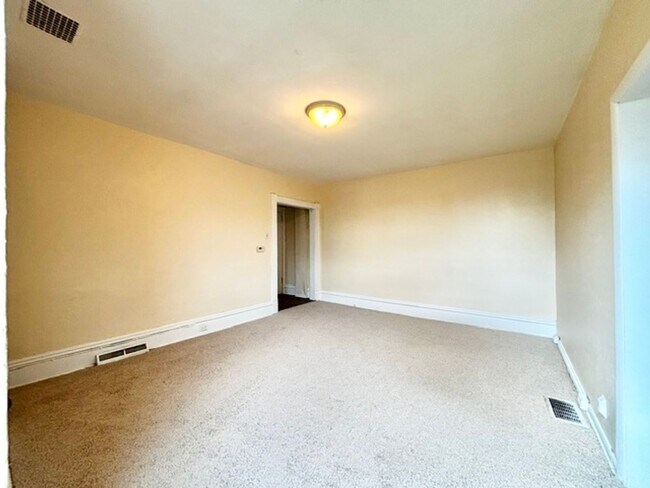 Building Photo - 512 Sewickley Ave