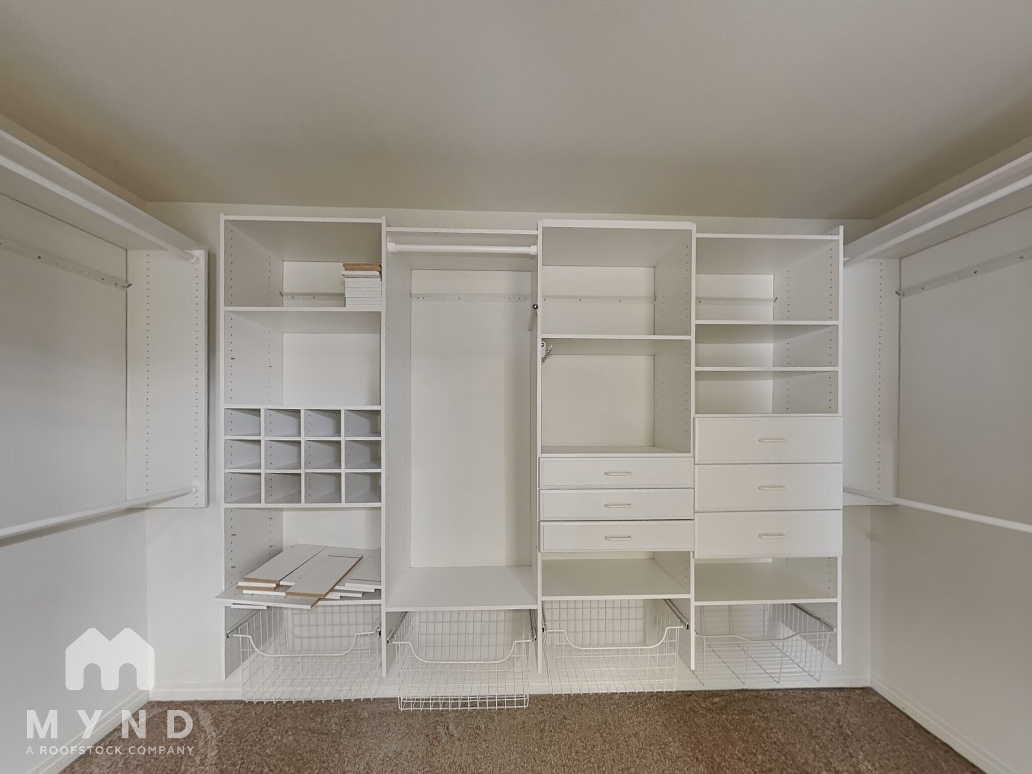 Building Photo - 807 Via Bahia