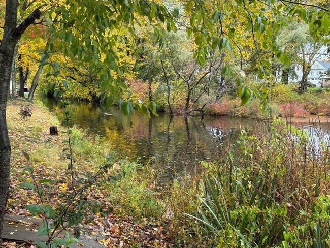 Building Photo - 90 High St