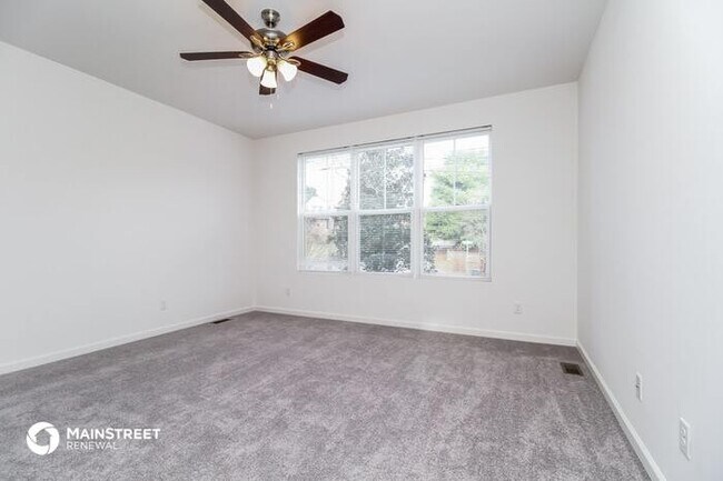 Building Photo - 3365 Lakeside Pl, Hermitage, TN 37076