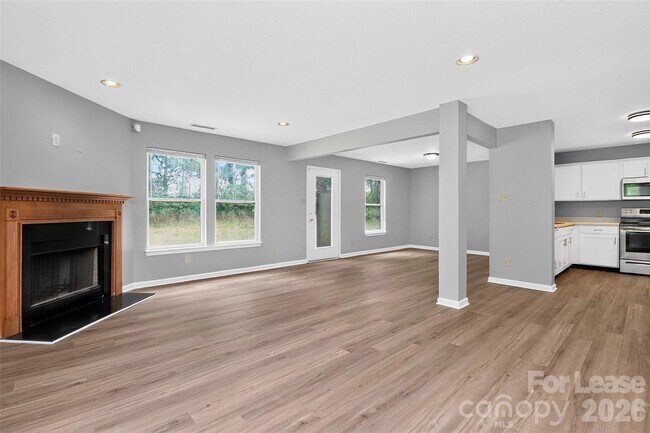 Building Photo - 7348 Mitzi Deborah Dr