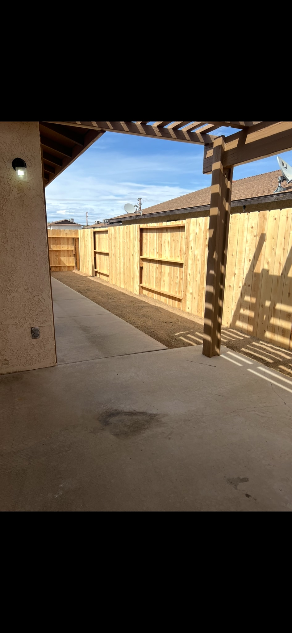 Building Photo - 701 Commercial Ave