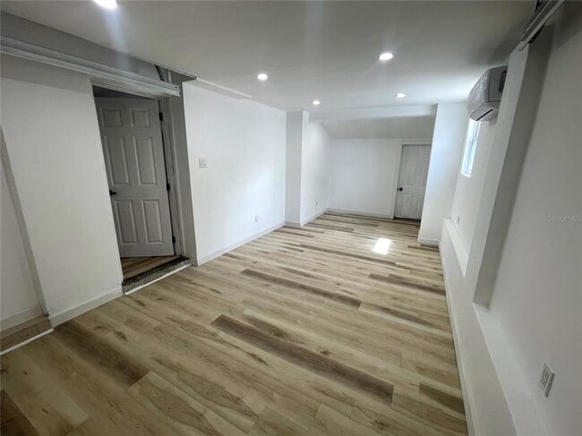 Building Photo - 3717 Belmont Blvd