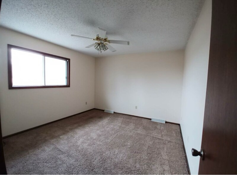 Building Photo - 8415 E Gilbert St