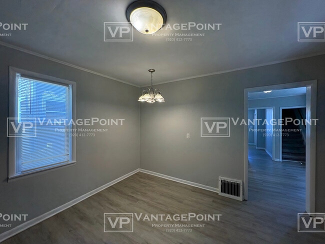 Building Photo - 1711 12th St