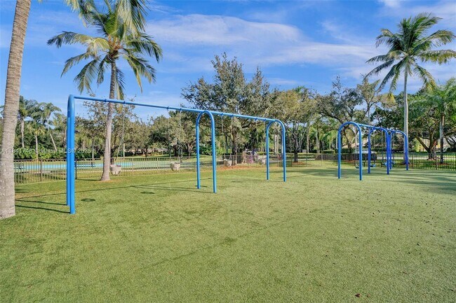 Building Photo - 1727 Victoria Pointe Cir
